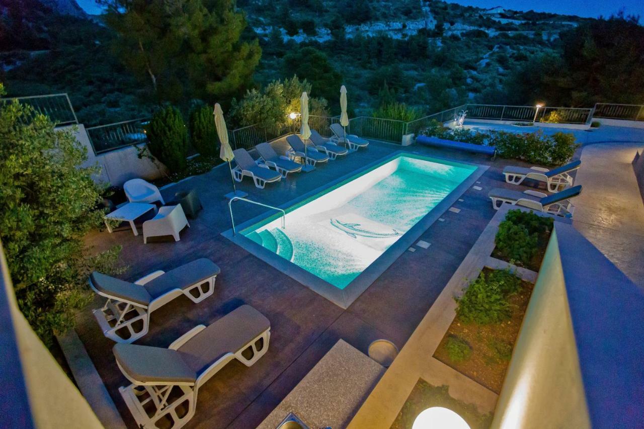 Island Hvar Seaside Villa Levanda With Beach, Pool & Seaview Hvar Town Exterior foto
