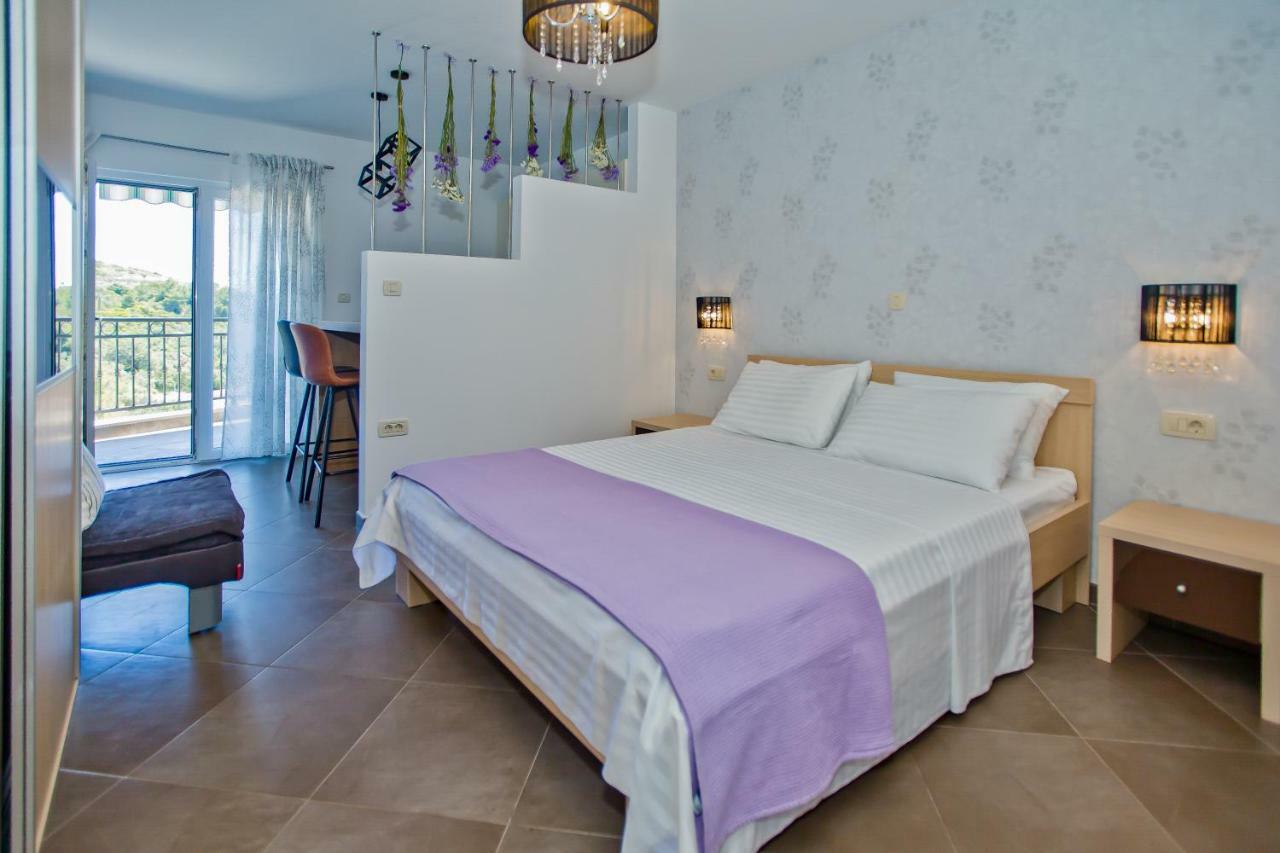 Island Hvar Seaside Villa Levanda With Beach, Pool & Seaview Hvar Town Exterior foto